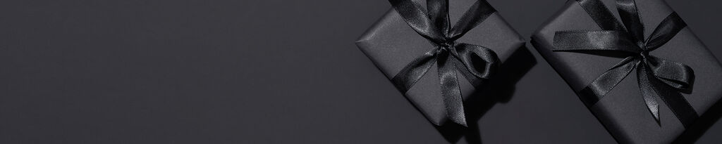Gifts with purchase banner image featuring gift boxes